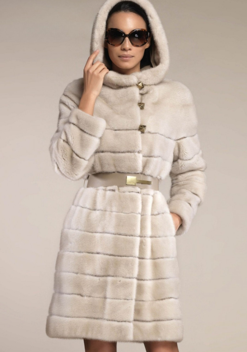 Шуба из норки, Mentha 87213, natural beige