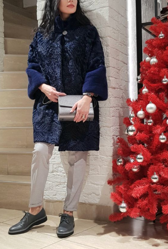 Шуба из свакары, Huliana, синий