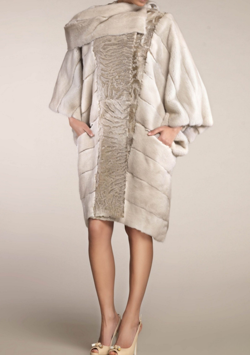 Шуба из свакары, Bairo 90593, natural beige
